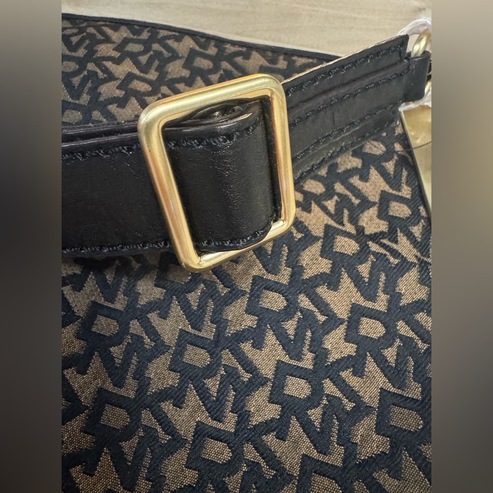 NWT DKNY monogram, convertible Crossbody or clutch with brass details - Picture 8 of 14